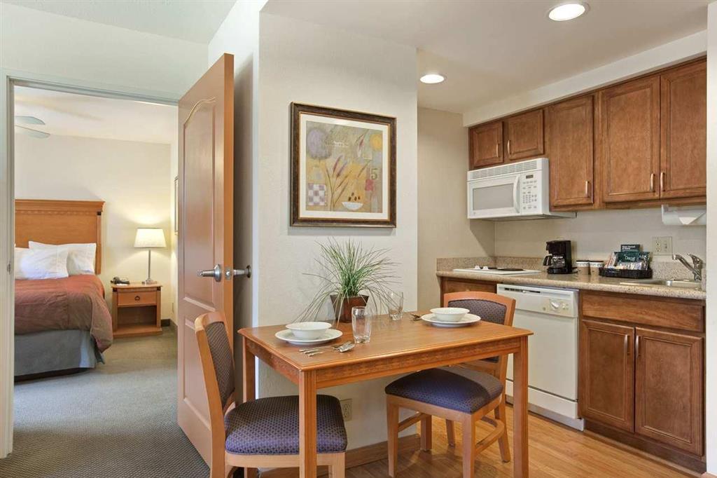 Homewood Suites By Hilton Cincinnati-Milford Szoba fotó